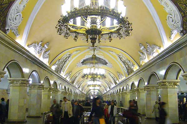 Самым красивым в мире считается московское метро.