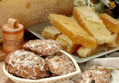 Фотография. Не кликабельно. Медовые пряники – вкусная и полезная для фигуры пища.