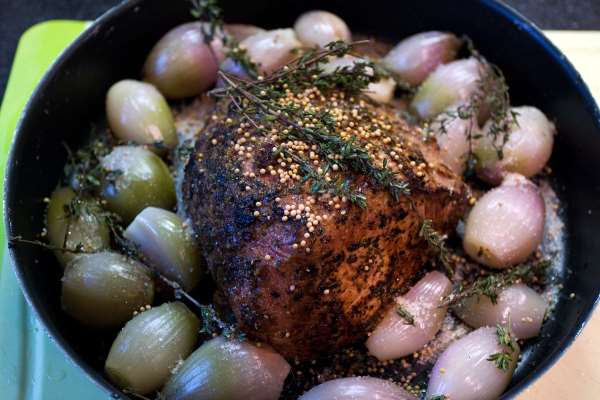 Фотография. Не кликабельно. Вкусовые и эстетические качества шалота признаны в кулинарии