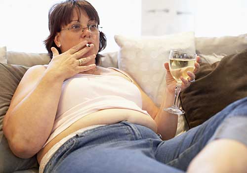 Второе место после жиров по количеству калорий занимает алкоголь.