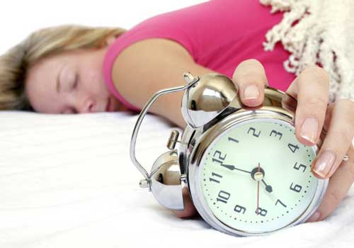Лишний вес набирают женщины, которые спят меньше пяти часов в сутки.