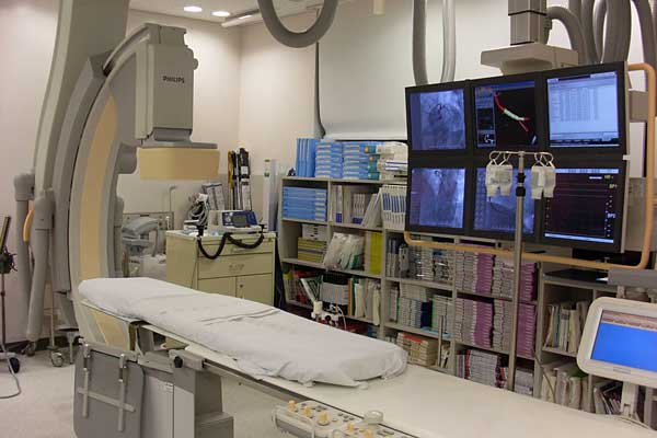 Высокоразвитое медицинское оборудование, в том числе роботизированное предлагают клиники Южной Кореи.