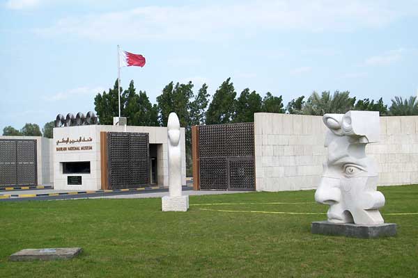 Национальный музей страны расскажет об истории королевства Бахрейн.