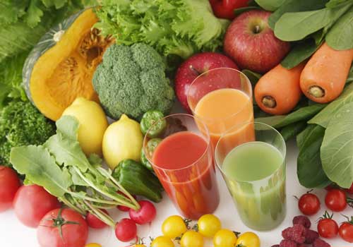 Смесь из овощных соков является эффективным средством, способствующим очищению лимфы и повышению иммунитета.