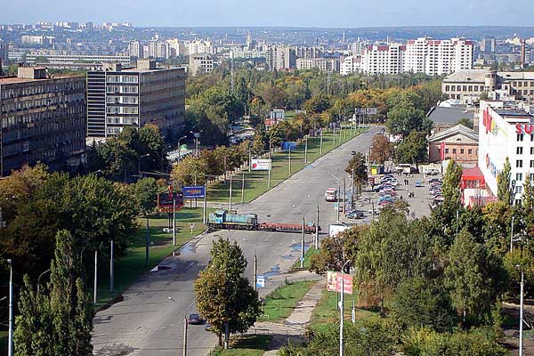 Фотография. Не кликабельно. "Проспектом" гигантов называют Московский проспект.