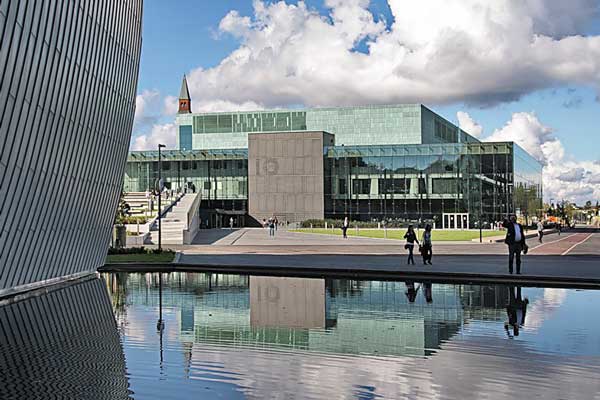 Дворец музыки в Хельсинки открылся в 2011 году.