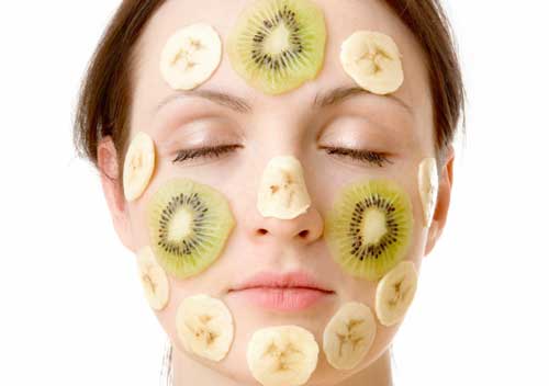 Из бананов можно делать питательные маски для лица.